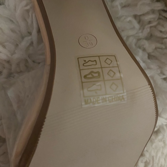 misguided nude transparent heels - Picture 3 of 4